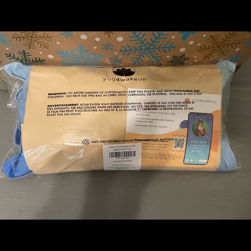 YOGA WAKE UP ACUPRESSURE PILLOW - Picture 10 of 12
